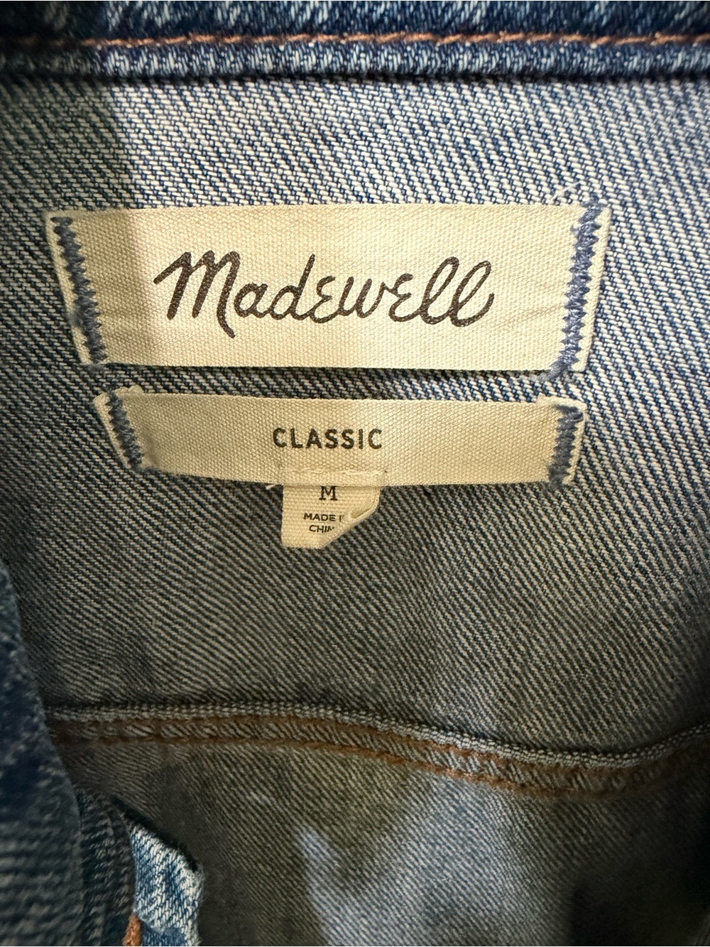 Madewell Classic Denim Jacket in Medium Blue Wash - Picture 6 of 9
